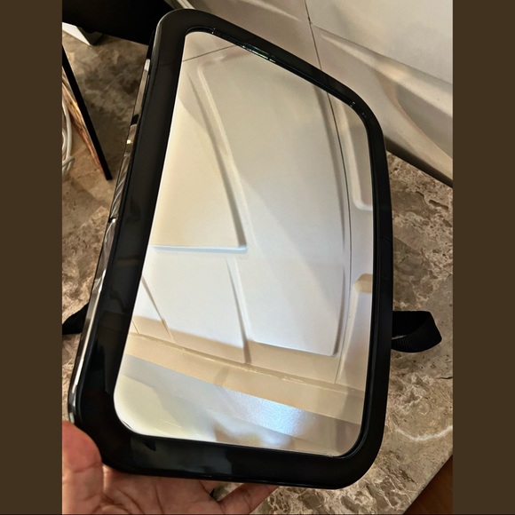 Shynerk Baby Rearview Mirror - Picture 2 of 7